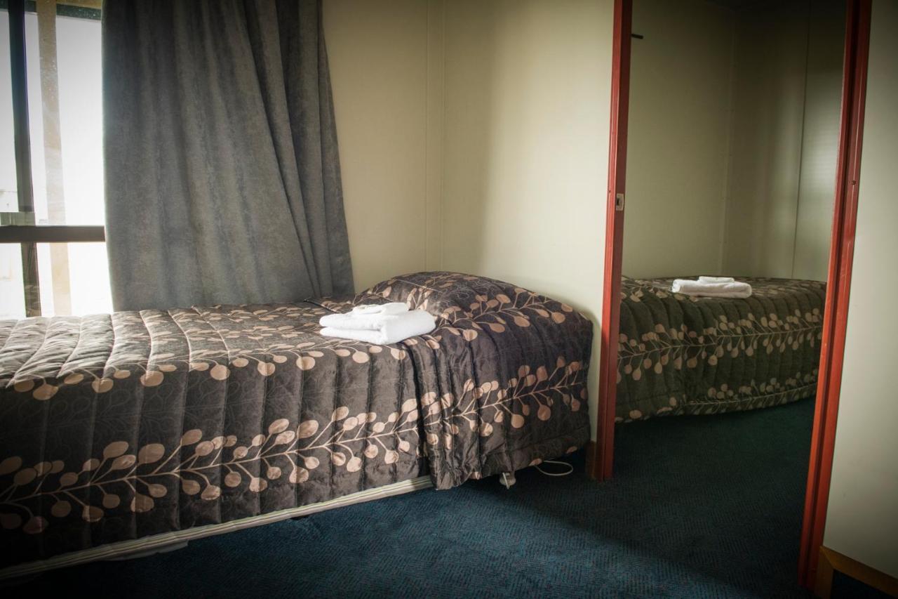 Rangiora Eco Holiday Park Fernside Bagian luar foto