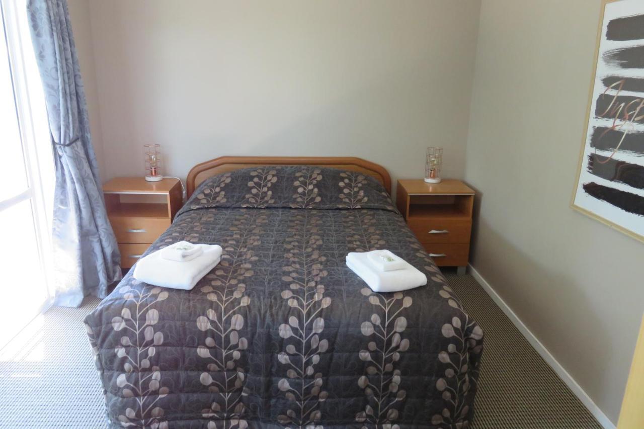 Rangiora Eco Holiday Park Fernside Bagian luar foto