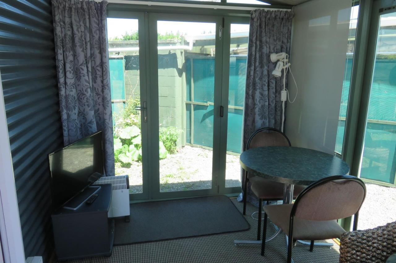 Rangiora Eco Holiday Park Fernside Bagian luar foto